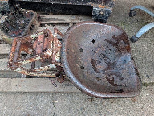 Ford 9n tractor - 9n,